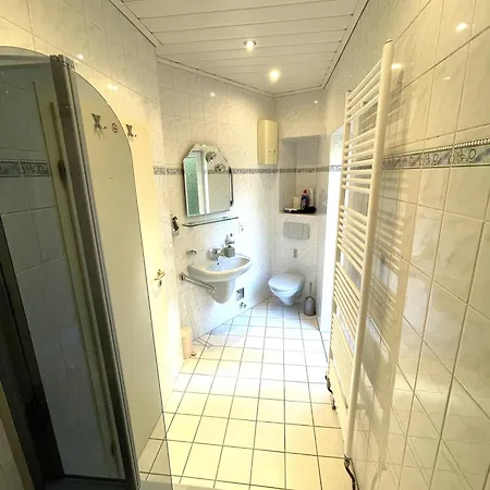 Apartamento Zimmer Im Zentrum Monteurzimmer 2 *